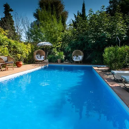 Cal Mestre Guest house