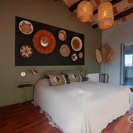 Cal Mestre Guest house